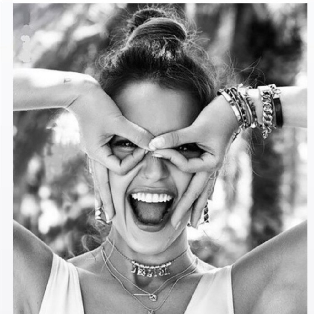 Meet your Posher, Dana